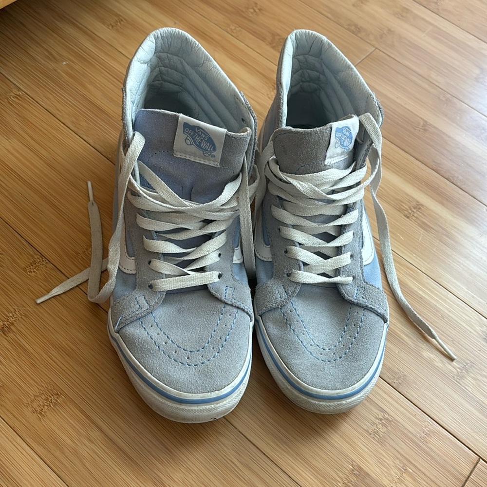Blue high top vans men’s size 6 women’s size 7.5